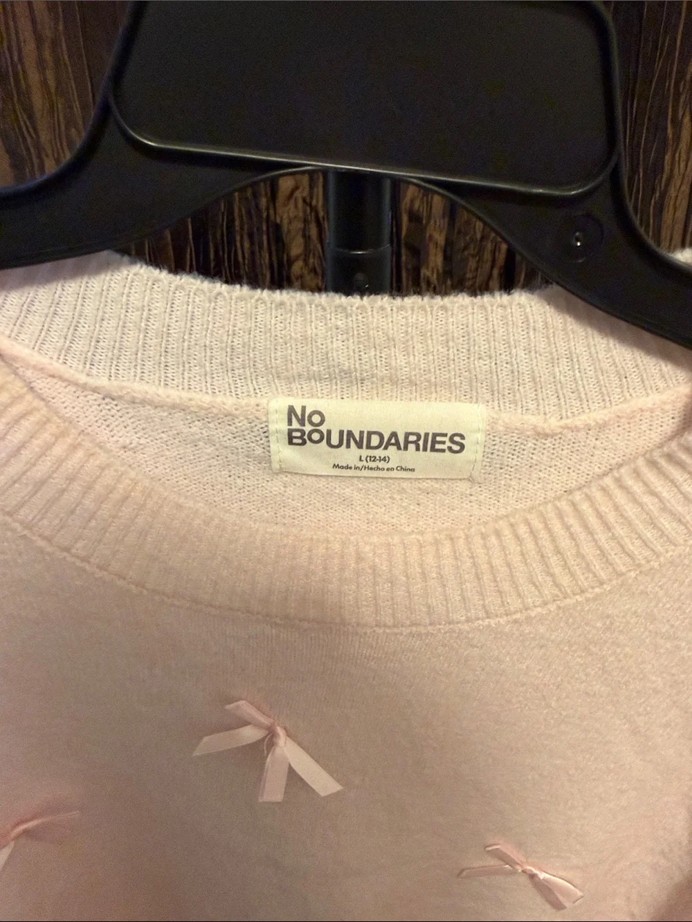 No Boundaries Light Pink Bow-Accent Crewneck Sweater